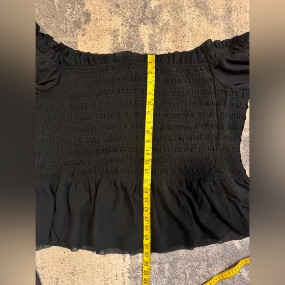 Women's NWT Torrid Black Plus Size Top - Picture 6 of 6